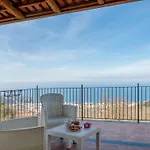 Agriturismo Primaluce مزرعة للإقامة
