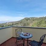 Agriturismo Primaluce مزرعة للإقامة *